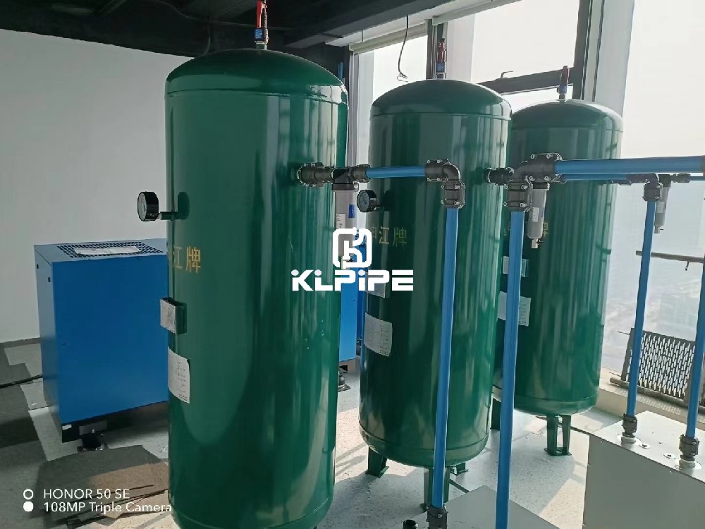 空壓機(jī)管道過路是架空還是地埋